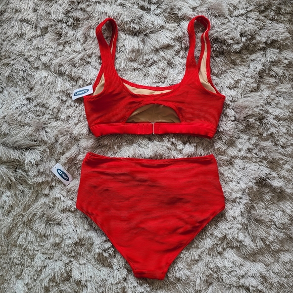 Two piece ribbed fabric bikini - Picture 2 of 4